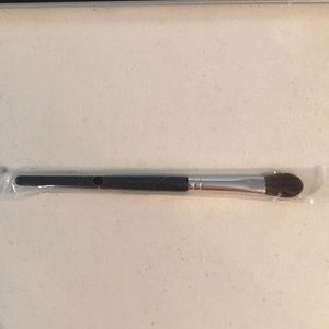 Vincent Longo eyeshadow brush